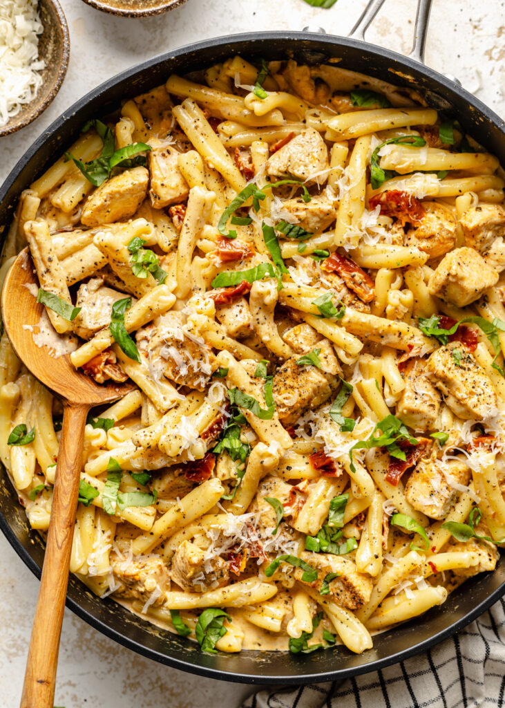 Marry Me Chicken Pasta